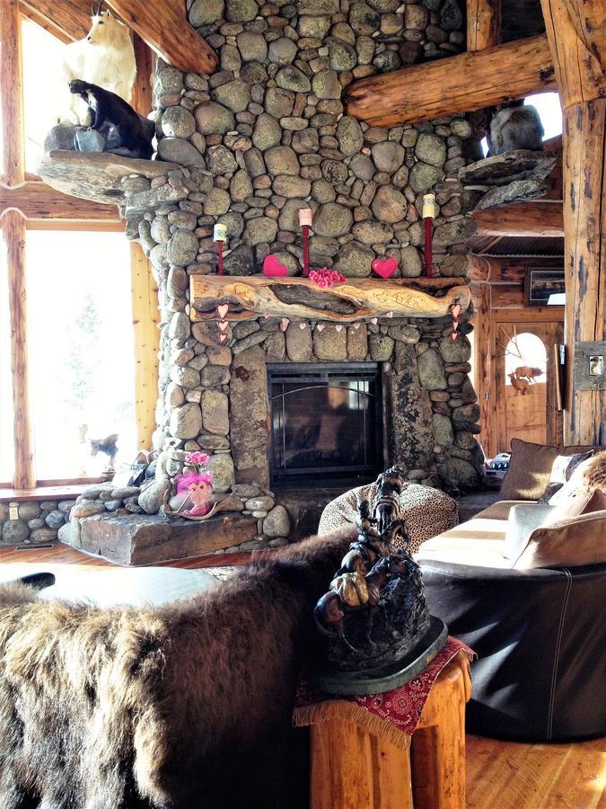 Mcdonald'S Ranch Lodge Gardiner Dış mekan fotoğraf
