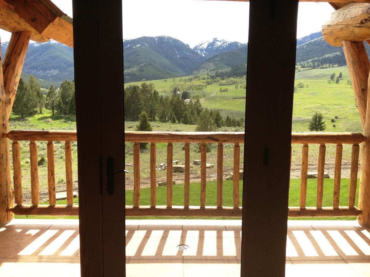 Mcdonald'S Ranch Lodge Gardiner Dış mekan fotoğraf